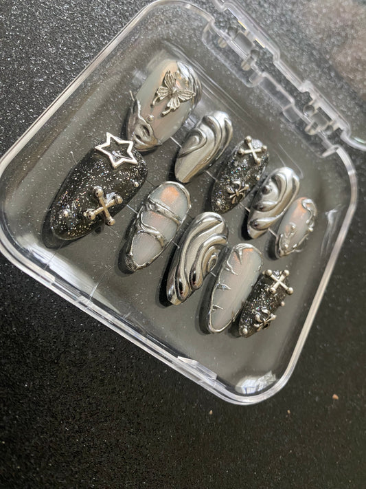 MIDNIGHT RELIC – KEMYXNAILS PRESS-ON